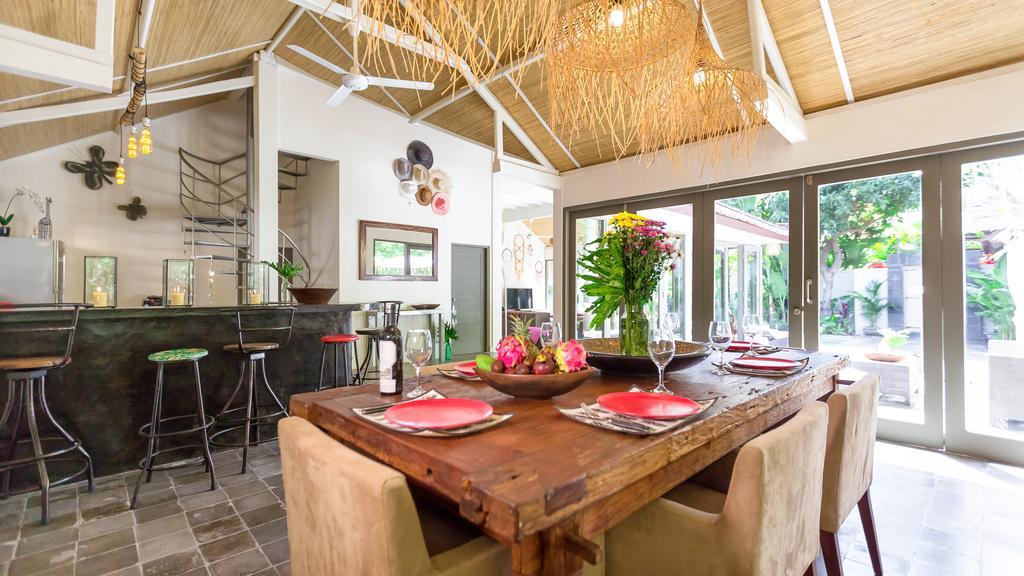 Luxury Villa Kudeta 300M Beach And Heart Of Seminyak Exterior foto